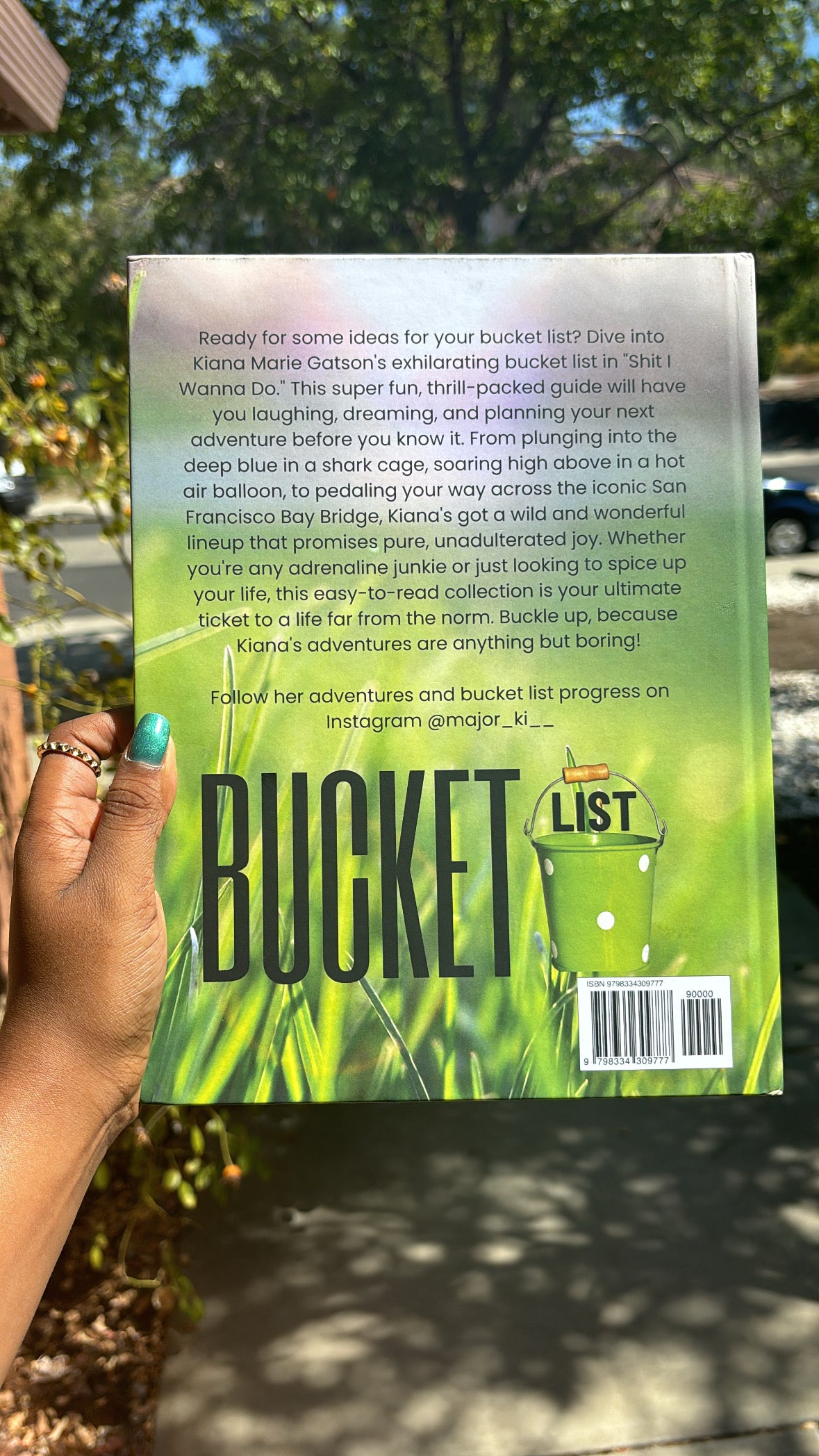 Customizable Bucket List Books